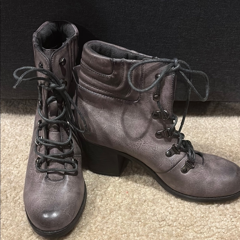London Rag  Chunky Lace-Up Ankle Boots Stack Heel Size 9